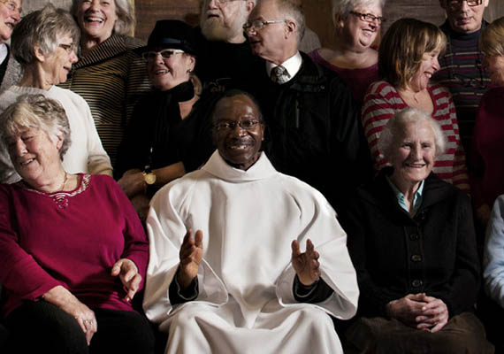 In 1961 volunteers from both our church and other denominations, together with people from as far afield as Merseyside,  helped convert an old  ironmongers shop in Oak Street into the Holy Cross Church. Previously, meetings were held in all manner of places including pubs, the “Old Lock Up” and eventually a hut at the foot of Dinas Bran.